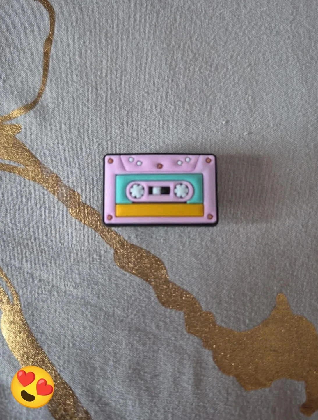 Pins vintage cassette